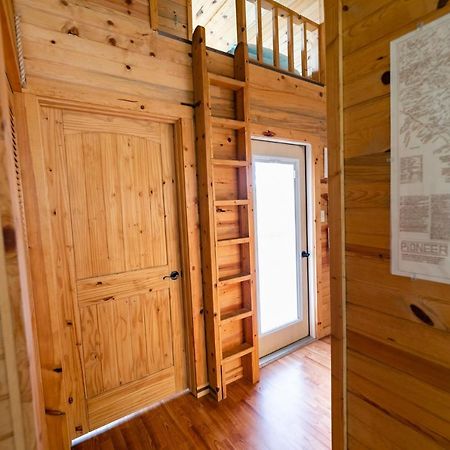 Walnut Canyon Cabins Fredericksburg Buitenkant foto