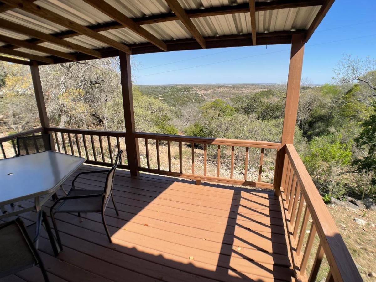 Walnut Canyon Cabins Fredericksburg Buitenkant foto